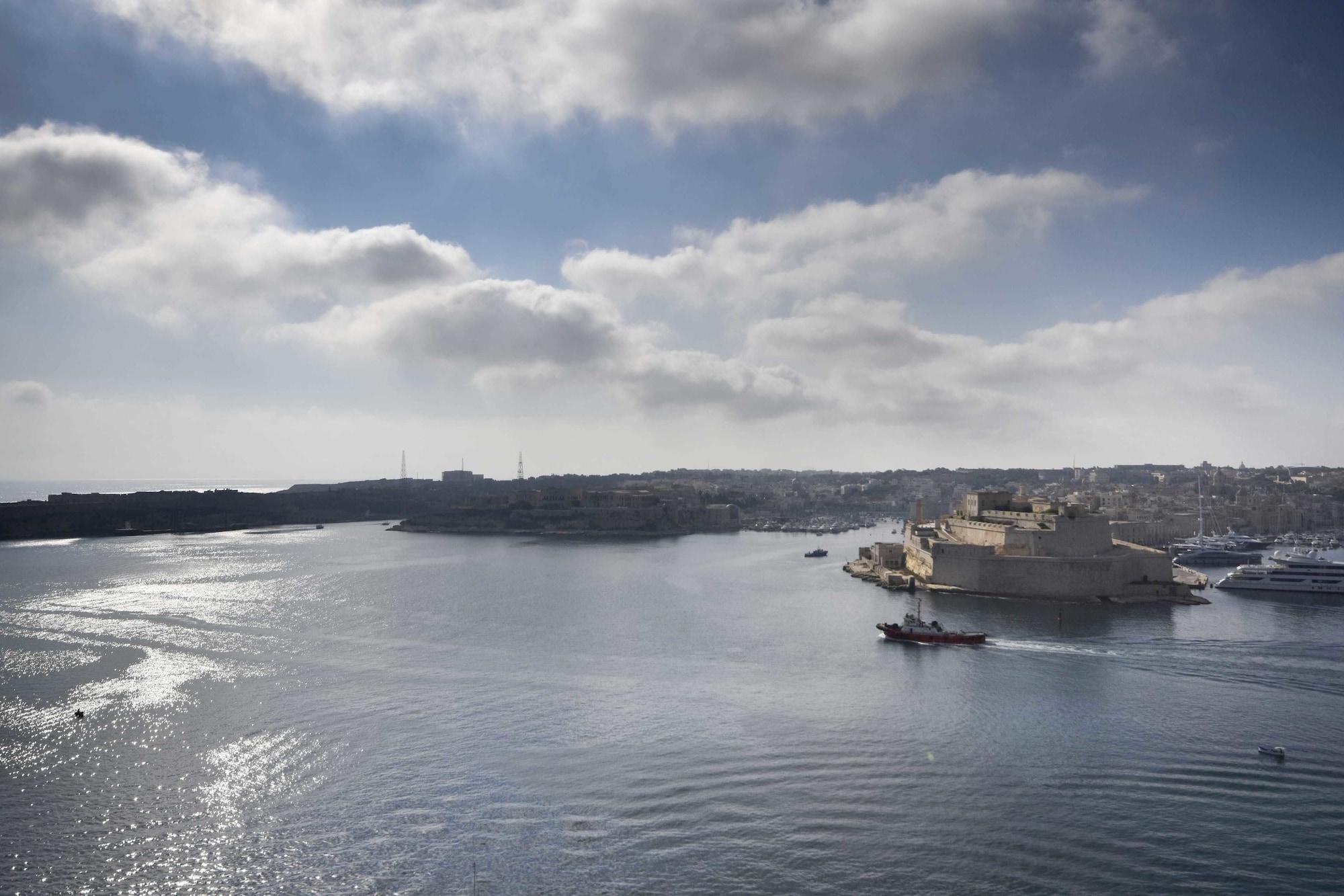The British Suites Valletta Exterior foto