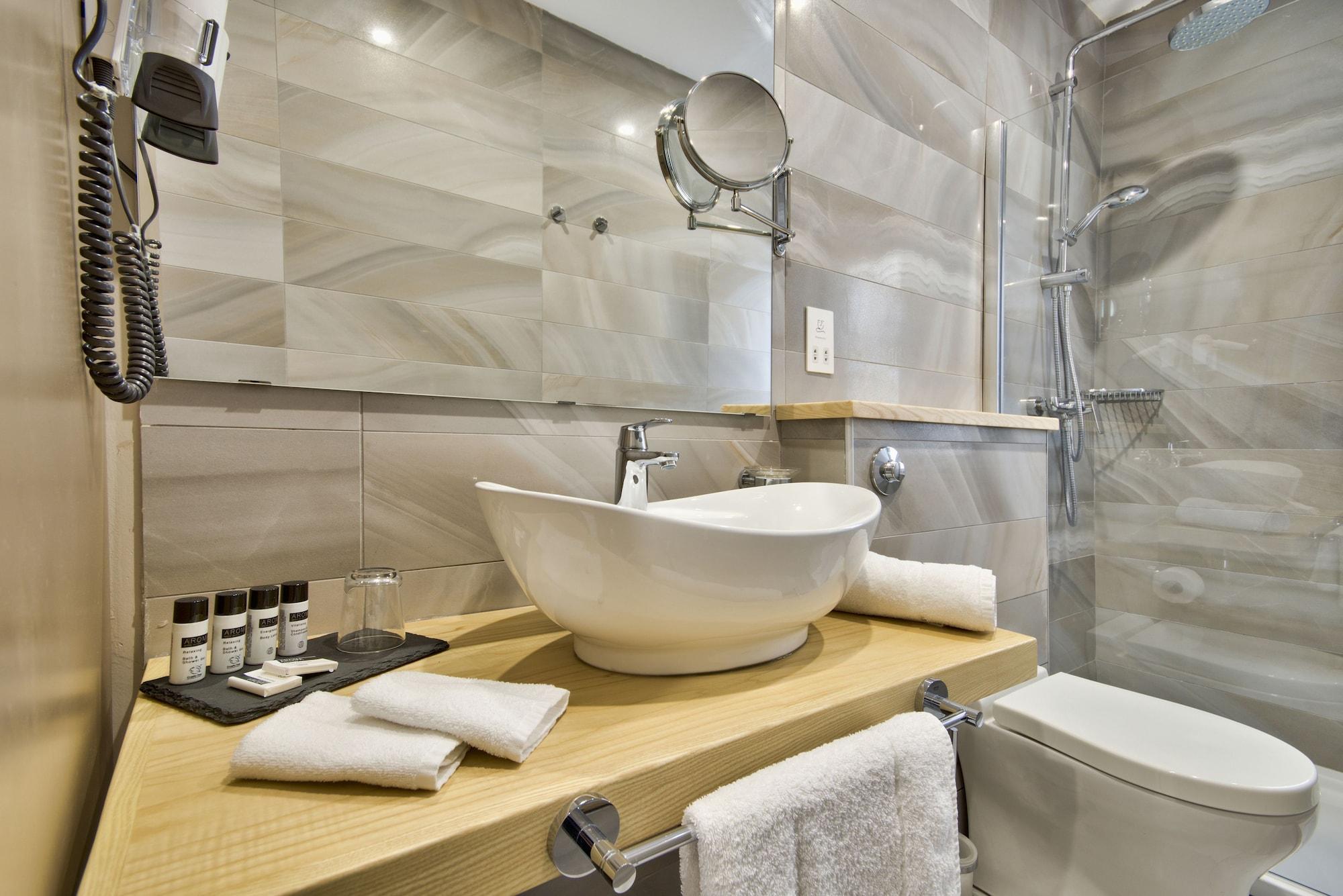 The British Suites Valletta Exterior foto